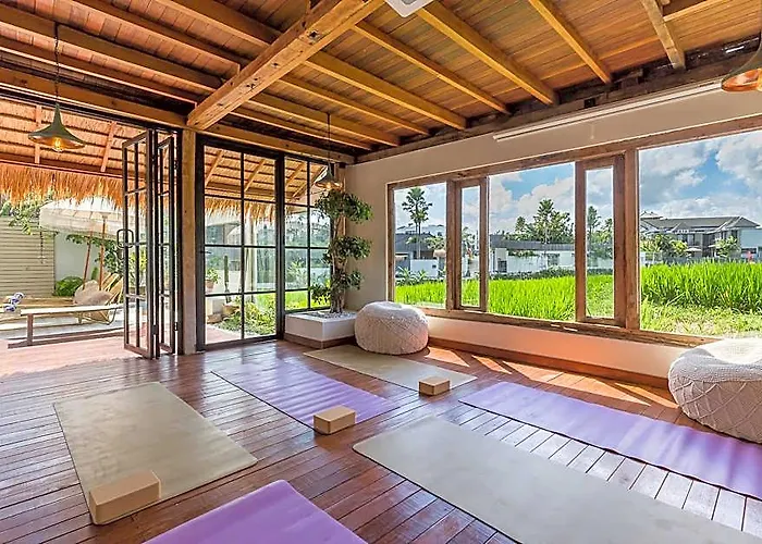 Pool 7bed Yoga Gym Cinema 10min Canggu ホテル