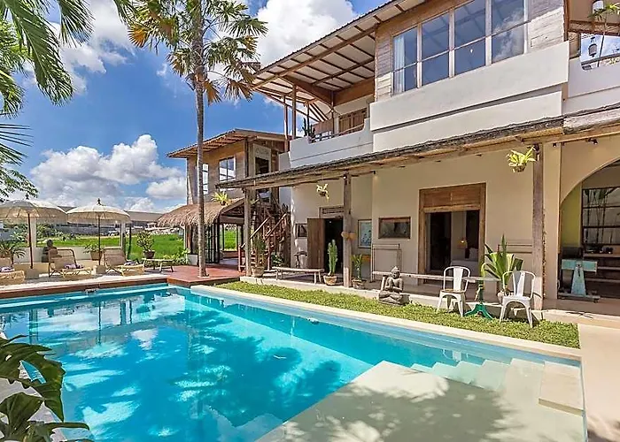 ホテル Pool 7bed Yoga Gym Cinema 10min Canggu