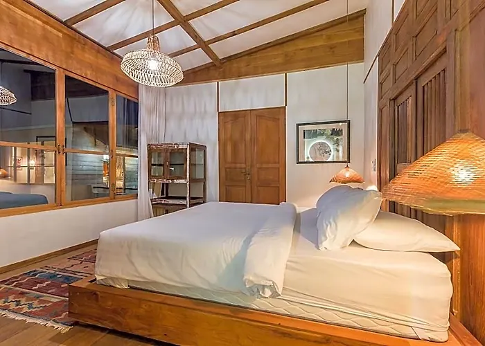 Pool 7bed Yoga Gym Cinema 10min Canggu 4*