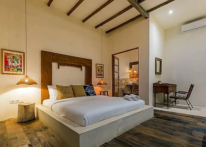 ホテル Pool 7bed Yoga Gym Cinema 10min Canggu 4*